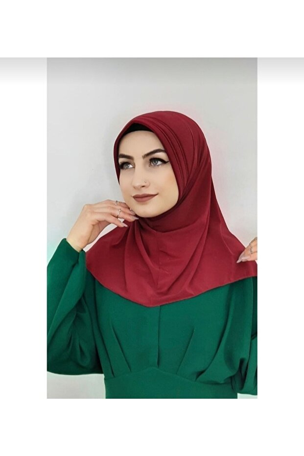 وشاح حجاب تكتيكي باللون العنابي - عملي وجاهز
