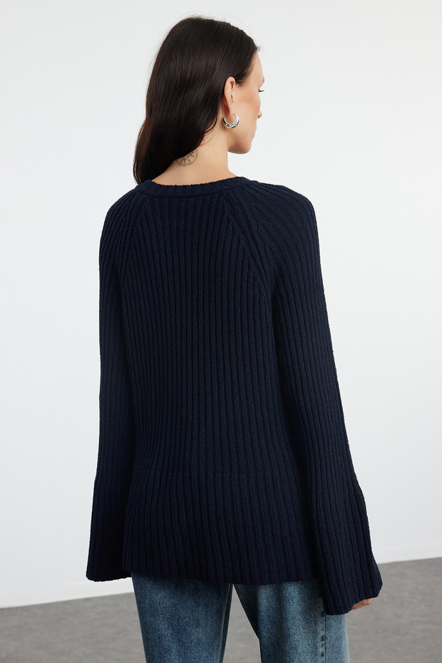 More Sustainable Lacivert Geniş Kalıp Peplum Detaylı Pamuklu Triko Kazak TWOAW25KZ00305 - 5