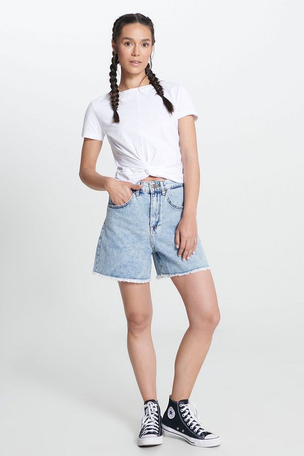 Regular Fit Normal Kesim %100 Pamuk Yüksek Bel Açık Mavi Jean Kot Şort - 2