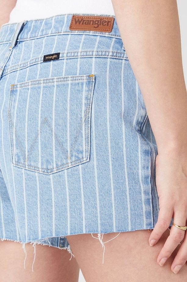 Regular Fit Normal Kesim Yüksek Bel Açık Mavi Esnek Jean Kot Şort - 4