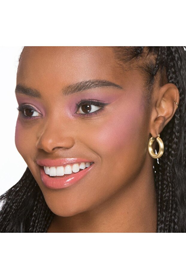 Cloud Crush Blurring Blush - 4