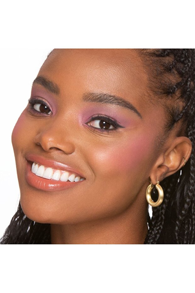 Cloud Crush Blurring Blush - 4