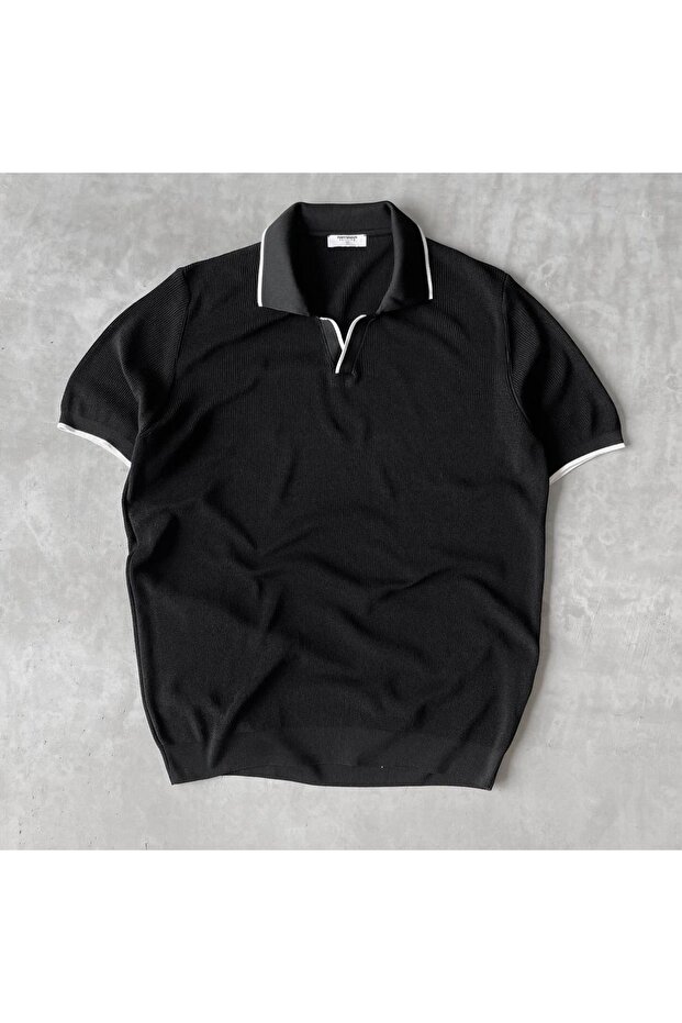 Siyah Yakalı Triko Tişört - 1