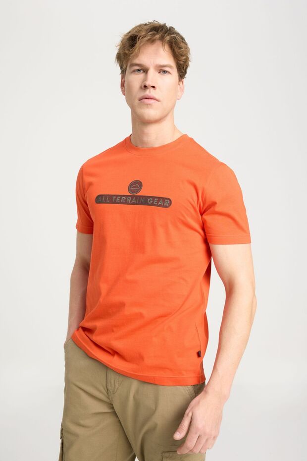Regular Fit Normal Cut Crew Neck 100% Cotton Red T-Shirt