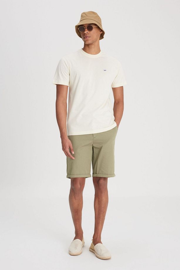 Regular Fit Normal Kesim %100 Pamuk Normal Bel Haki Chino Şort - 3