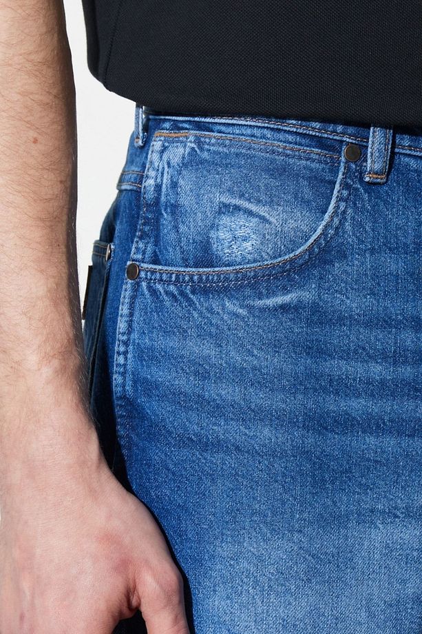 Regular Fit Normal Kesim %100 Pamuk Normal Bel Jean Kot Şort - 4