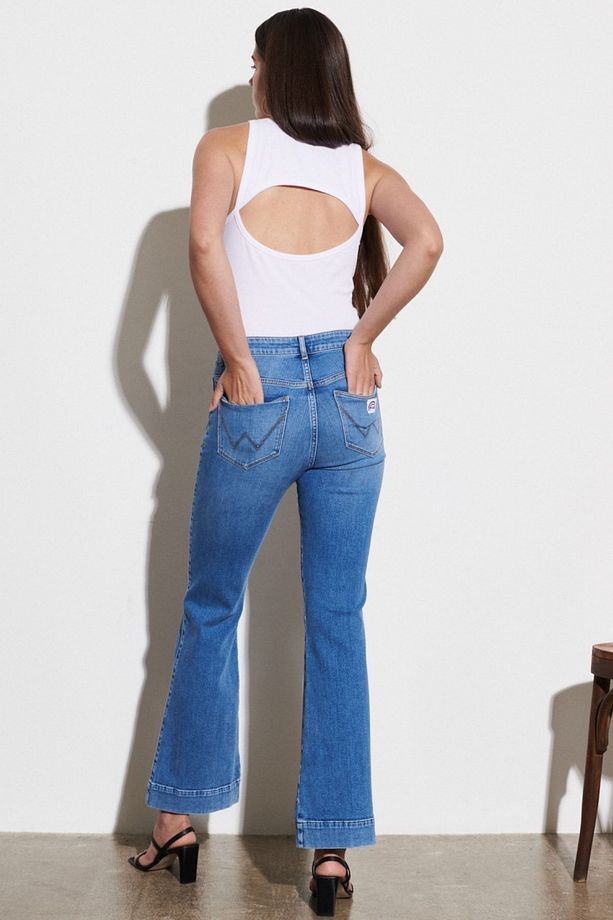 Flare Fit Yüksek Bel İspanyol Paça Cep Detaylı Kadın Mavi Pamuklu Esnek Jean Kot Pantolon - 6