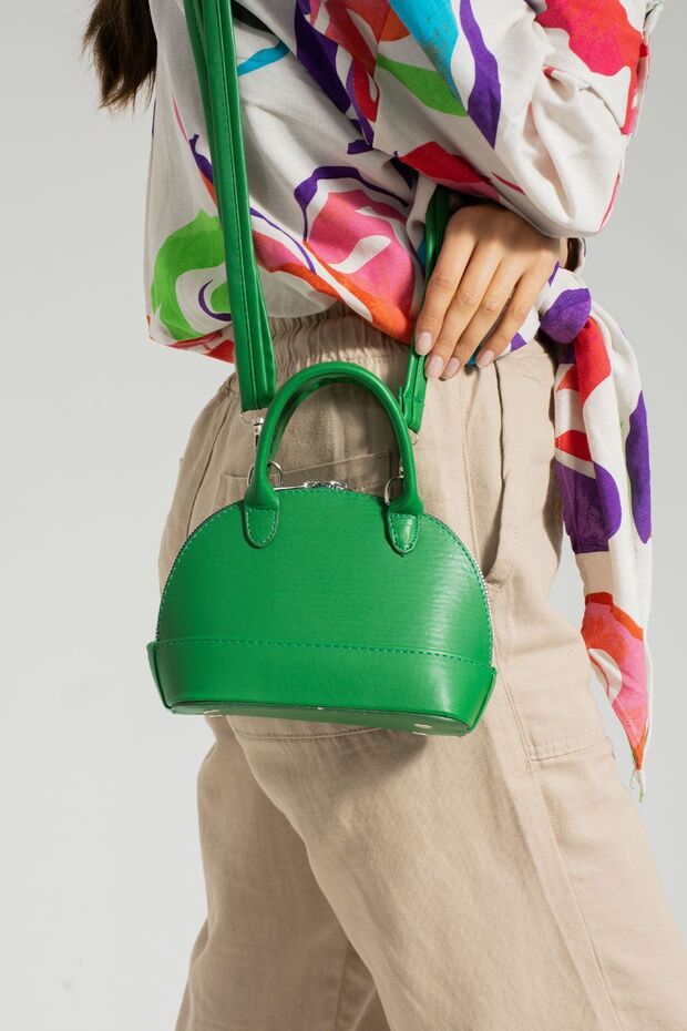 D model mini şişe çapraz askılı kutu - 4