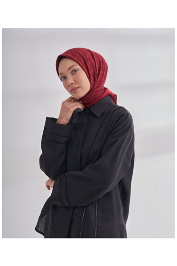 وشاح قطني بنمط سلسلة مونوجرام مناسب للاستخدام على الوجهين - 2