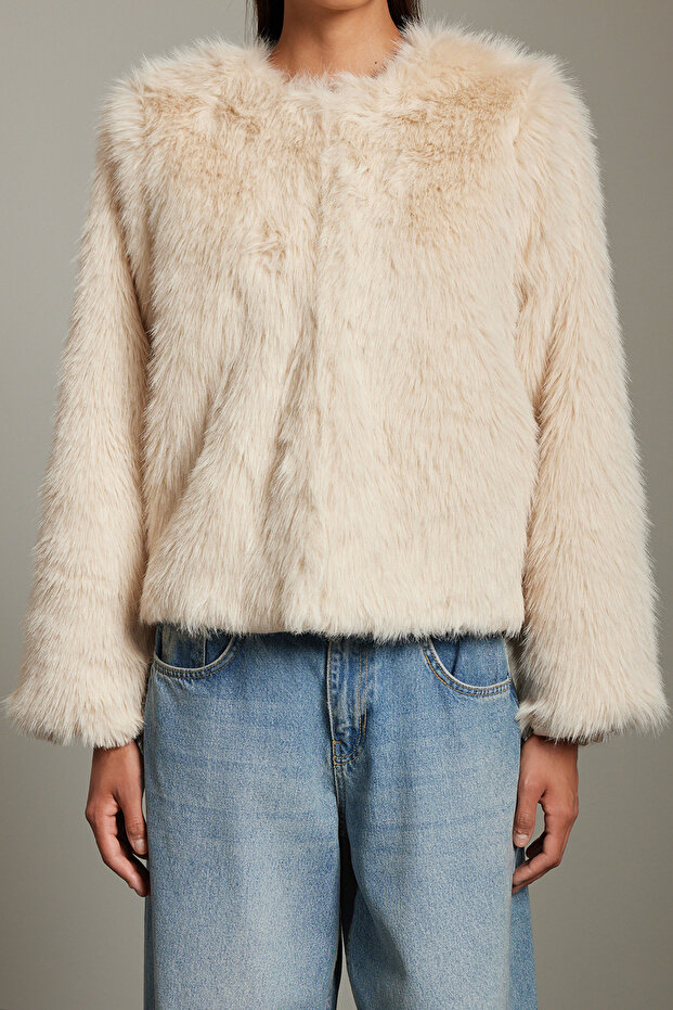Ekru Oversize Kalıp Kürk Mont TWOAW25MO00133 - 8