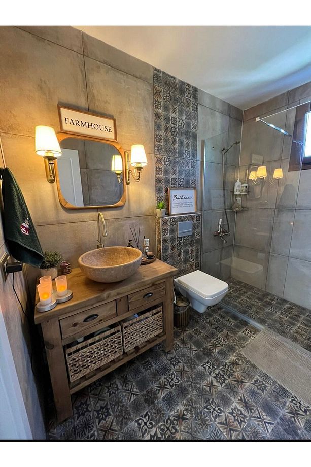 Masif Ahşap Dresuar Banyo Dolabı - 5