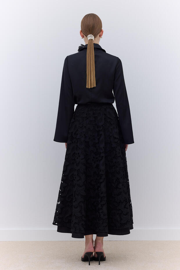 Limited Edition – Schwarzer Spitzenrock - 4