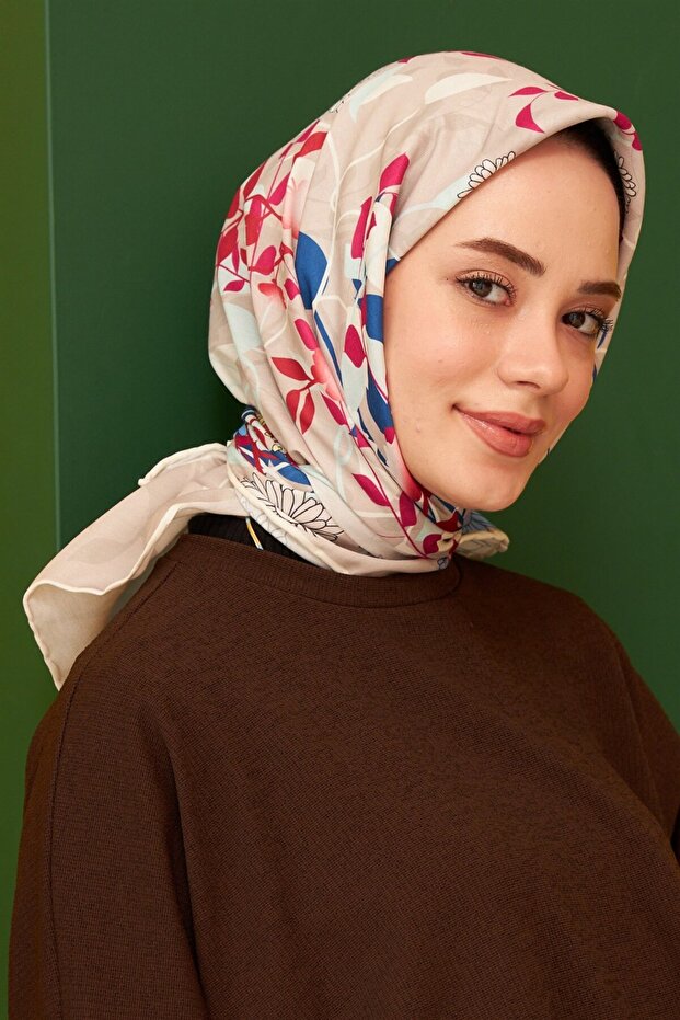 وشاح من القطن الحريري المزخرف من La Flores - Ihe1103-19