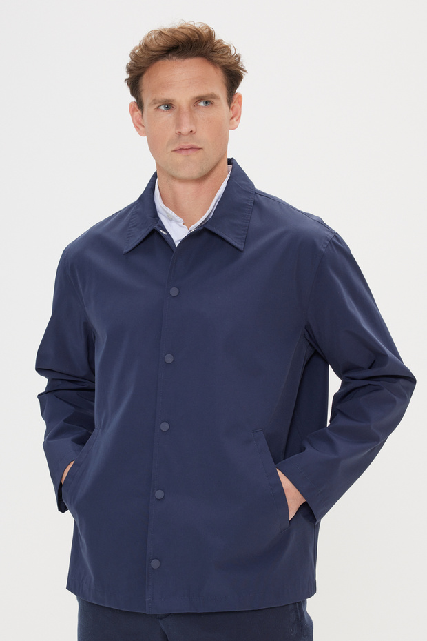 Men's Navy Blue Standard Fit Regular Cut Shirt Collar Pocket Casual Coat