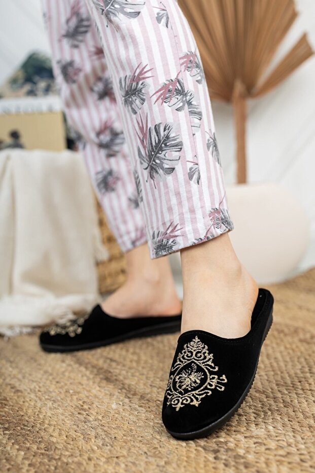 Black Tile Women's Indoor Slippers Winter Indoor Soft Comfortable Slippers Embroidered Birth Dowry Guest Slippers