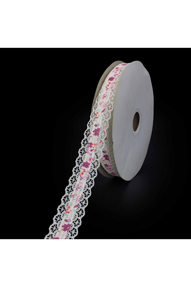 Floral Patterned Lace Ribbon
