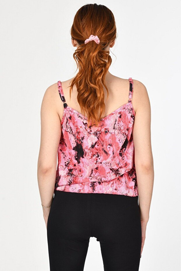 Athlete Style Thin Strap Blouse - 5
