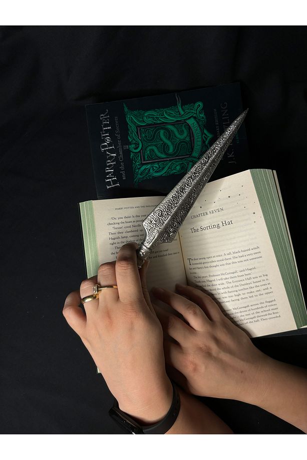 Harry Potter Bellatrix Lestrange Hançer 25 Cm Figür - 3