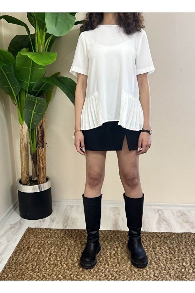 بلوزة بيضاء مكشكشة - 4