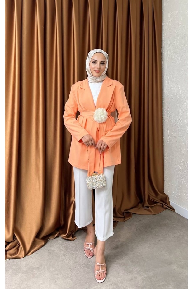 Rose aksesuarlı ceket - 1