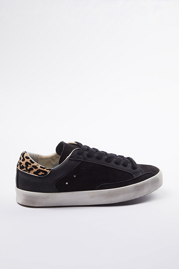 Siyah Leopar Detaylı Retro Kadın Spor Ayakkabı TAKAW25SN00007 - 1