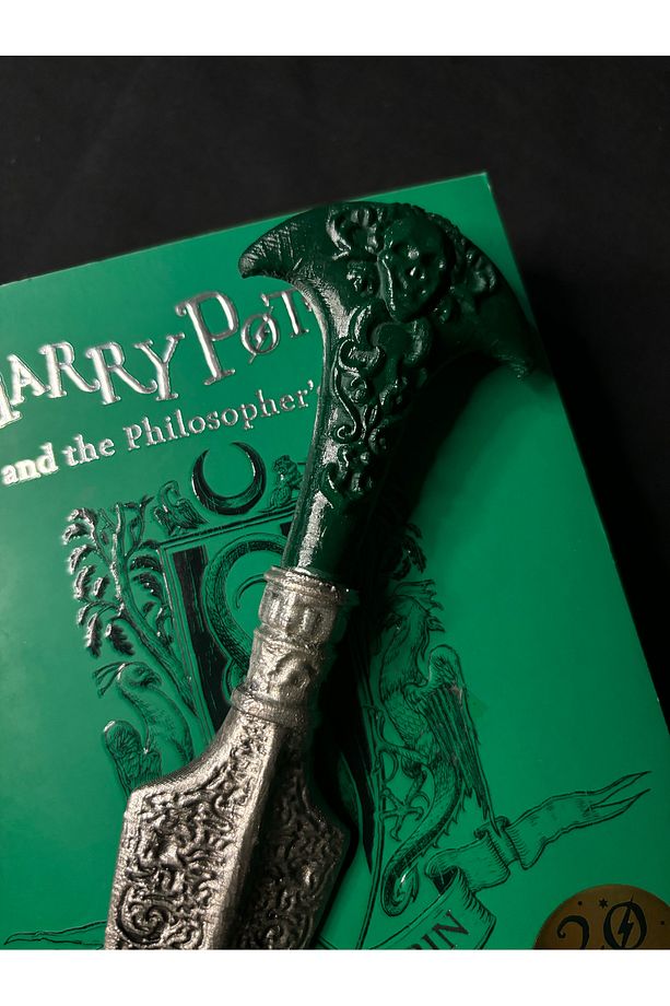 Harry Potter Bellatrix Lestrange Hançer 25 Cm Figür - 5