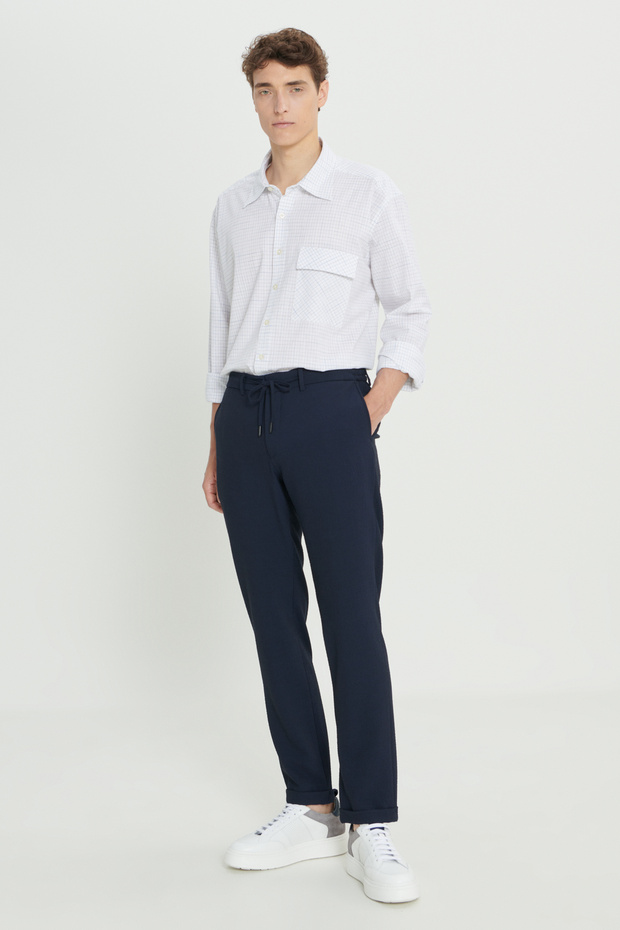 Erkek Lacivert Slim Fit Dar Kesim Gofre Desenli Esnek Beli Bağlamalı Pantolon - 3