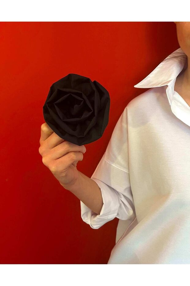 Oversize Uzun Basic Gül Aksesuarlı Gömlek Beyaz - 7