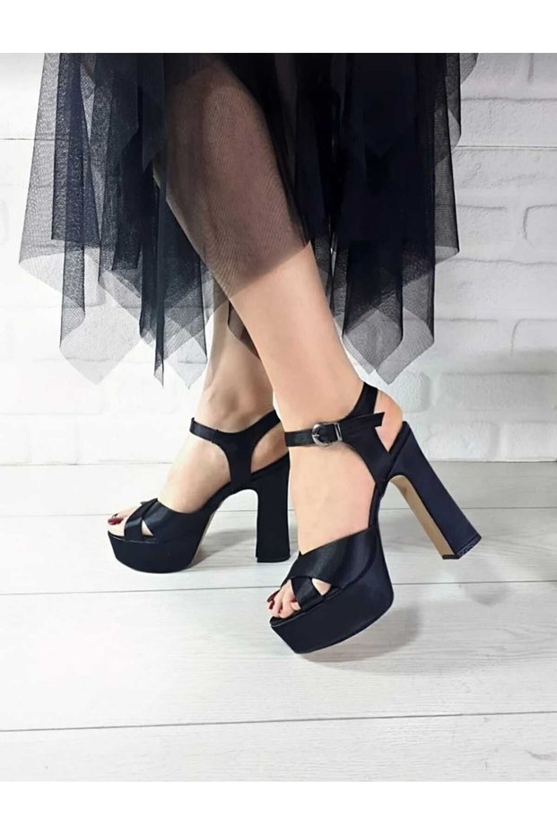 Women's Black Satin 13 cm Platform Evening Dress Shoes (Buy One Size up)