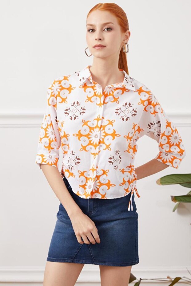 قميص منقوش بتفاصيل جانبية - 2