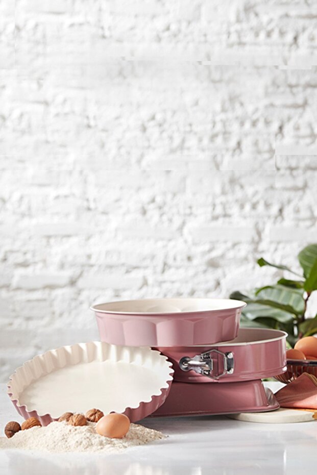 Berry 28 cm Dalgalı Kek Kalıbı - 2