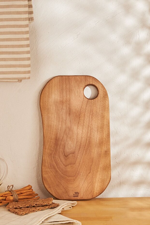 Nomi Cutting Board