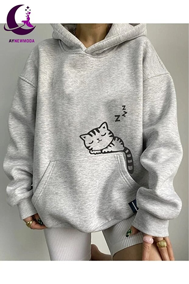 Hooded Sweatshirt with cat print on the pocket