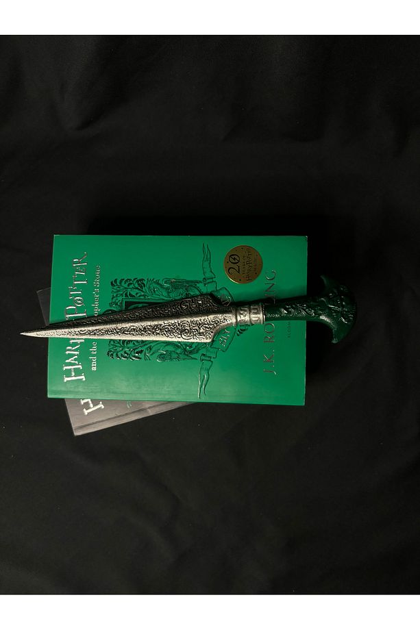 Harry Potter Bellatrix Lestrange Hançer 25 Cm Figür - 6