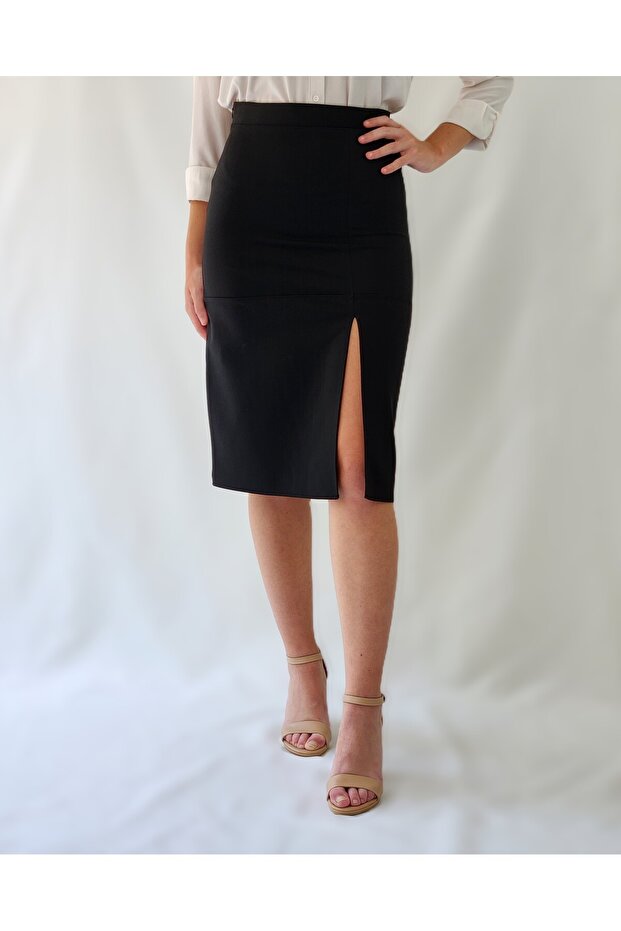 Women's Deep Slit Midi Size Woven Black Skirt