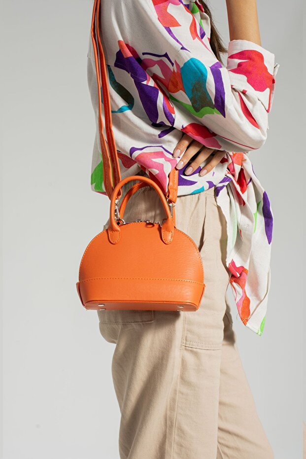 D model mini şişe çapraz askılı kutu - 5