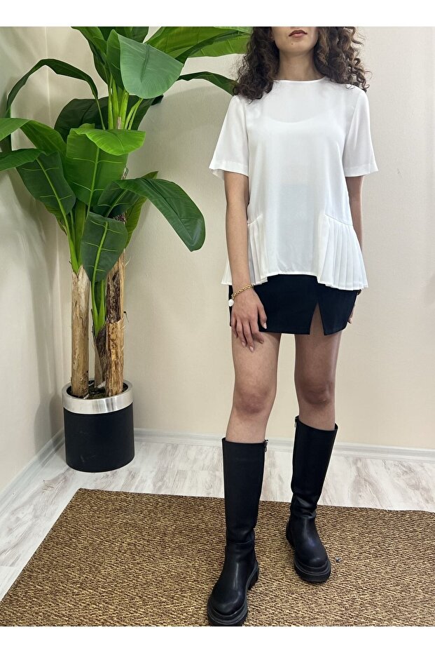 بلوزة بيضاء مكشكشة - 2