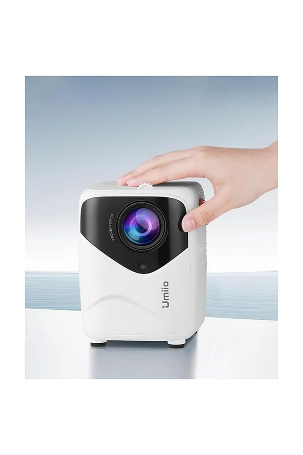 Umiio Portable Video Projector 2.4/5G WiFi Bluetooth 1920 * 1080 Resolution Android Projector - 1