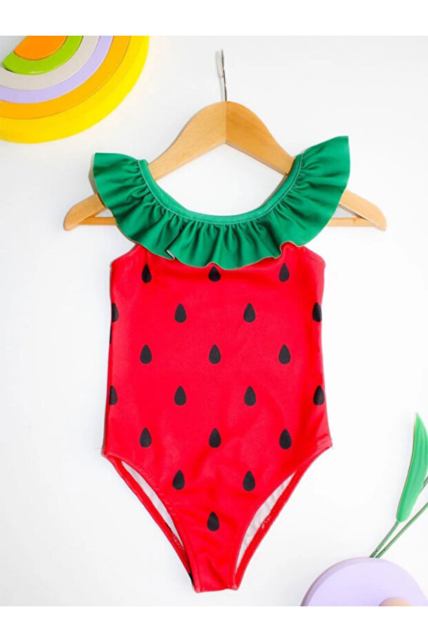 Момиче - Бански с диня - 1