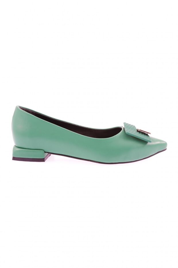 2801-23Y Women's Pointed Toe Square Buckle Ballerinas Grass Green
