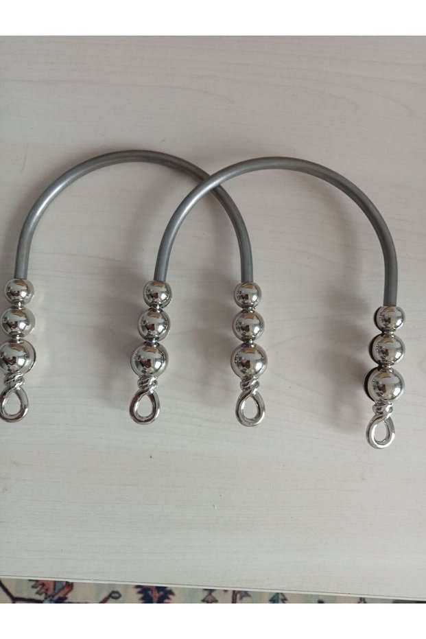 Silver Metal Three-Link Wrapped Handle