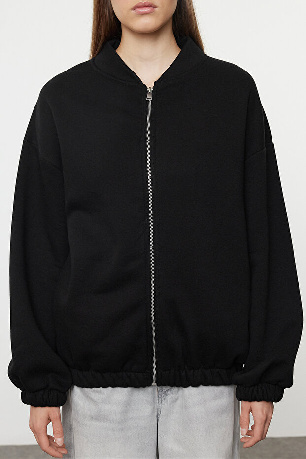 Siyah Fermuarlı Oversize/Geniş Kalıp Kalın İçi Polarlı Örme Sweatshirt TWOAW25SW00122 - 4