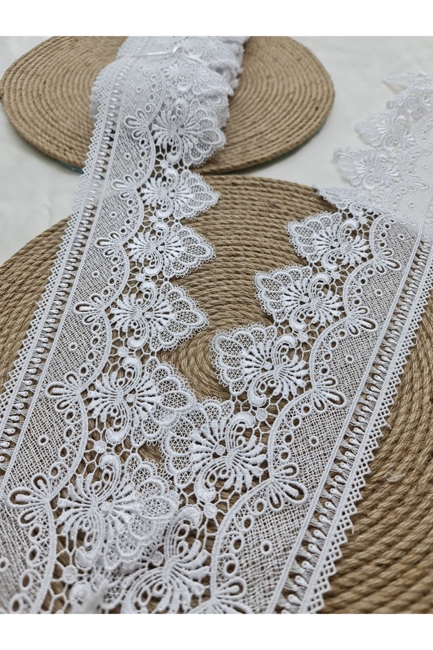 Guipure French Lace Needle Lace 1 METER