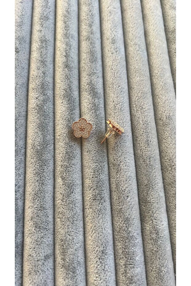 ROSE YONCA KÜPE - 3