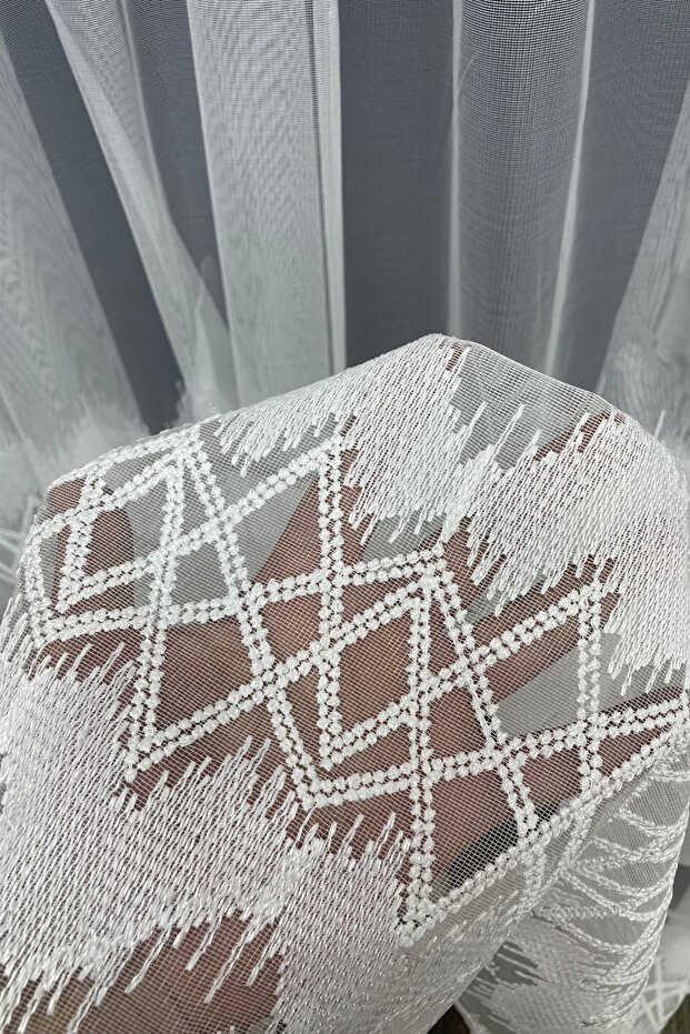 Paris Zigzag Patterned Tulle Curtain (Without Pleat) - 4