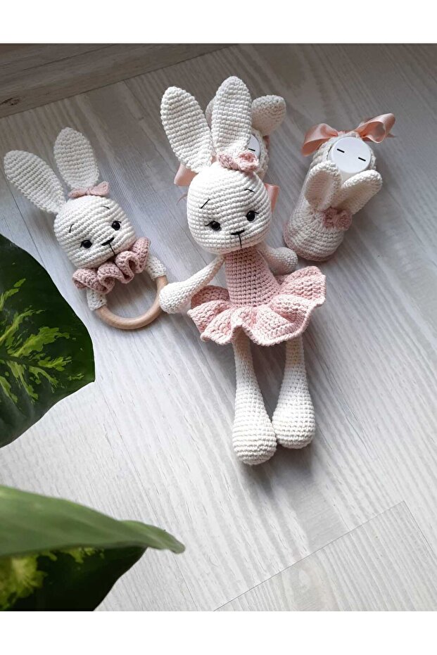AMİGURUMİ TATLI TAVŞAN 3'LÜ SET - 3