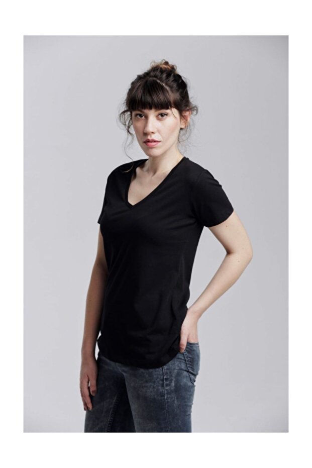 Klasik V Yaka Basıc T-shırt Siyah - 1