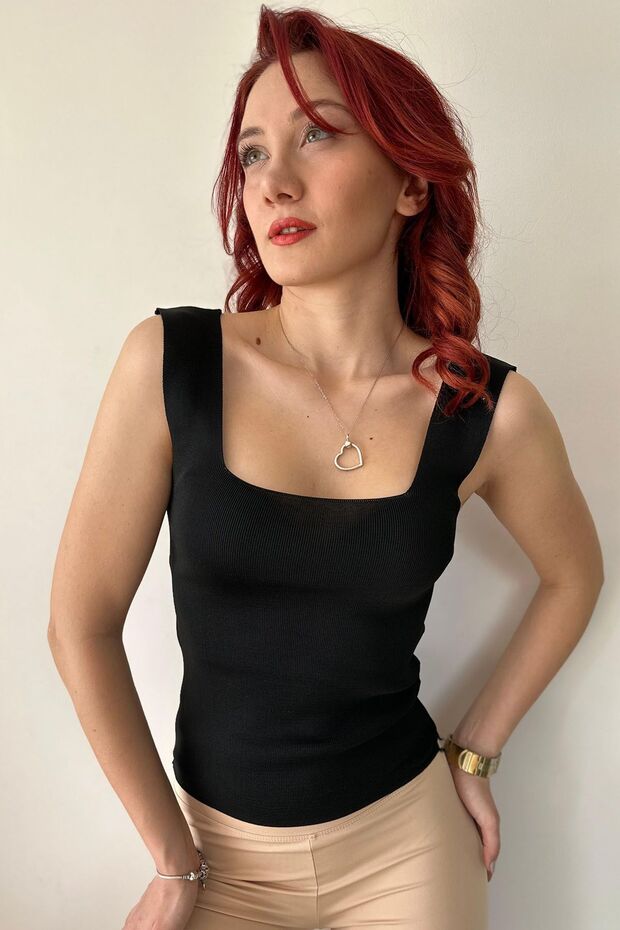 Kadın Askılı Kare Yaka Triko Örme Atlet Bluz - 3