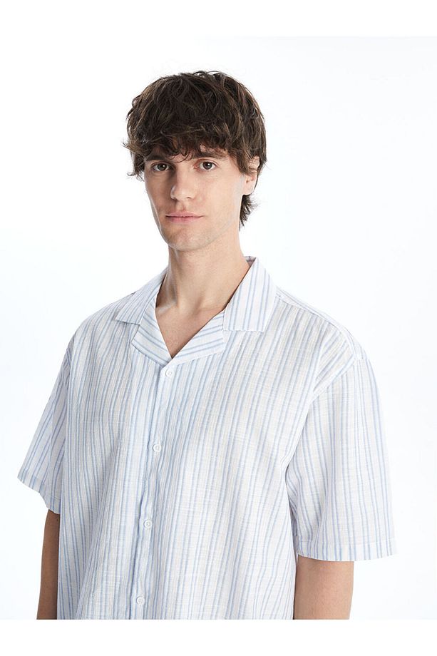 Regular Fit Kısa Kollu Çizgili Poplin Erkek Gömlek - 3