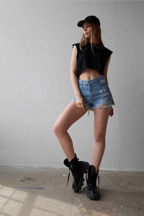 Mavi Yüksek Bel Lazer Yırtıklı Mini Denim Şort - 6